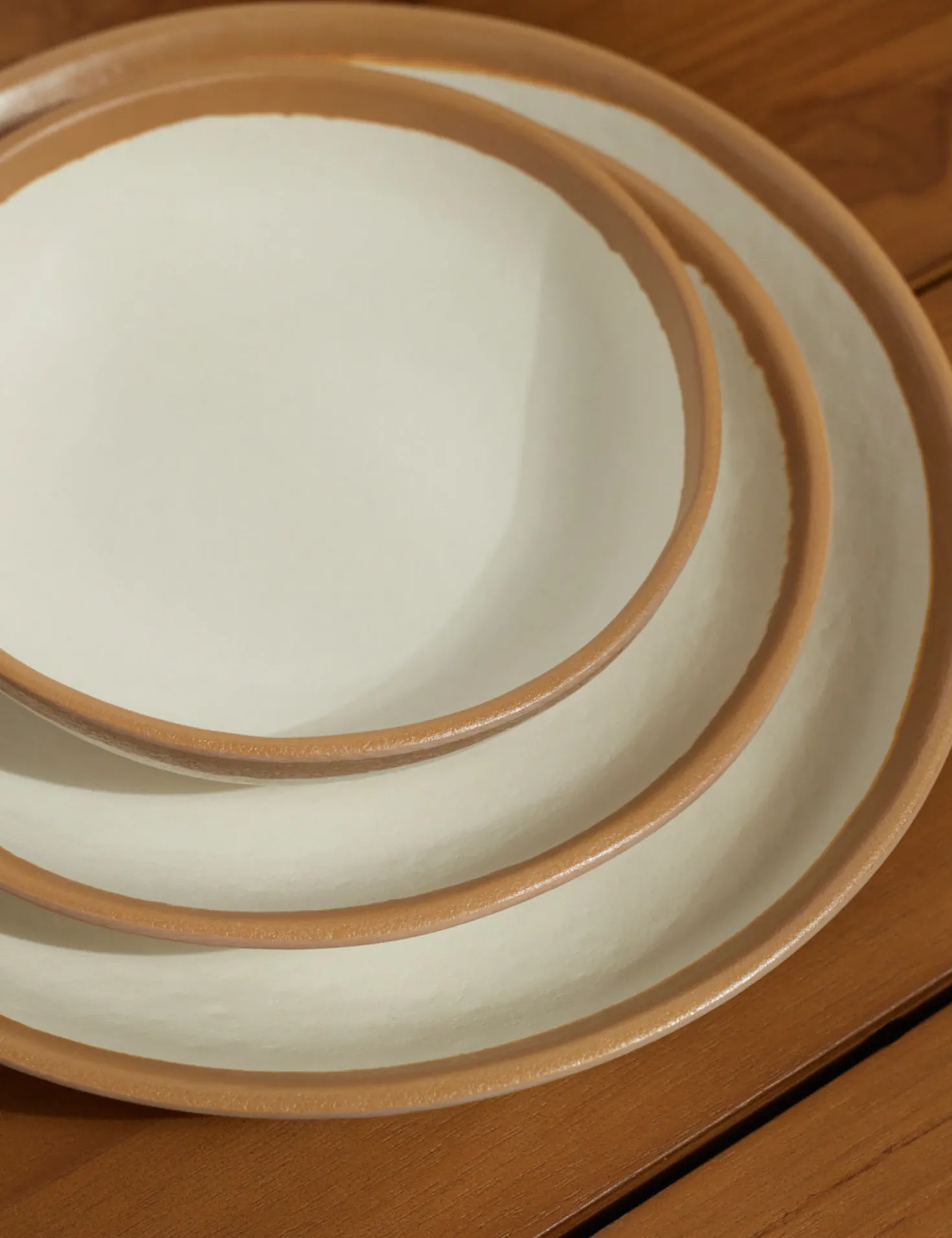 Tara Melamine Dinnerware (12-Piece Set)
