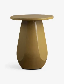 Terrell Indoor / Outdoor Round Side Table