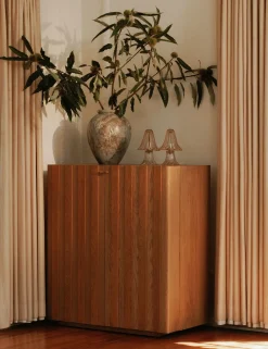 Thana Vase