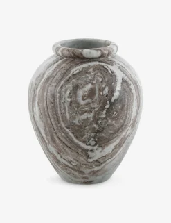 Thana Vase
