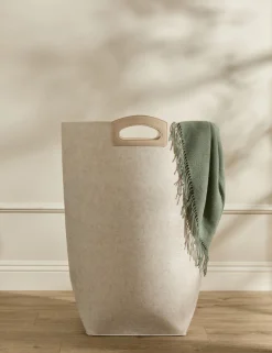 The Hamper by SortJoy