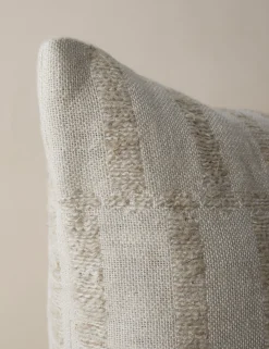 Thisbe Pillow