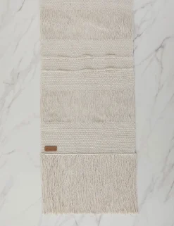 Threads Table Runner by Tallo de Olivo