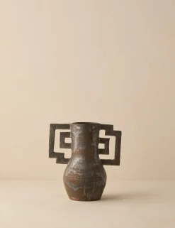 Traverse Vase by Salamat Ceramics
