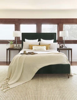 Uma Hand-Knotted Wool Rug
