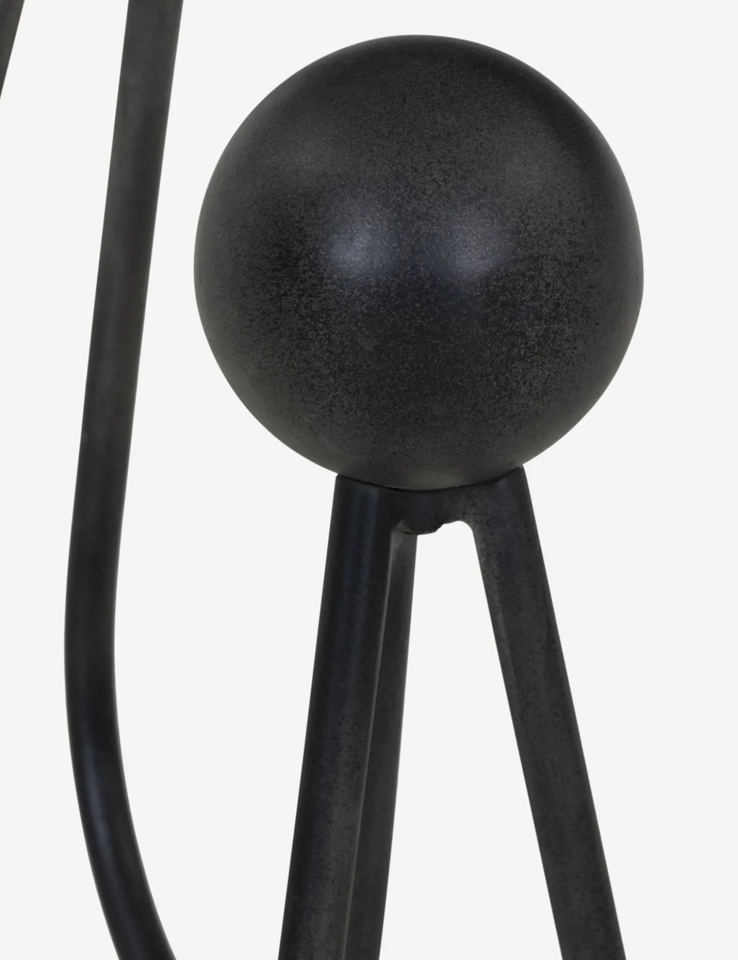 Vanetta Round Side Table
