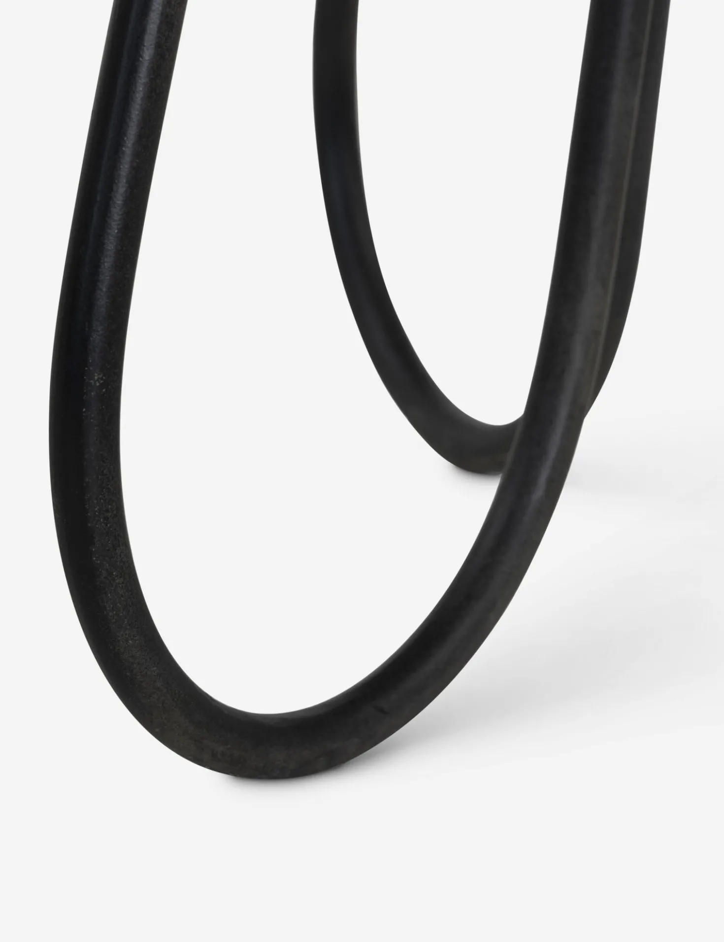 Vanetta Round Side Table