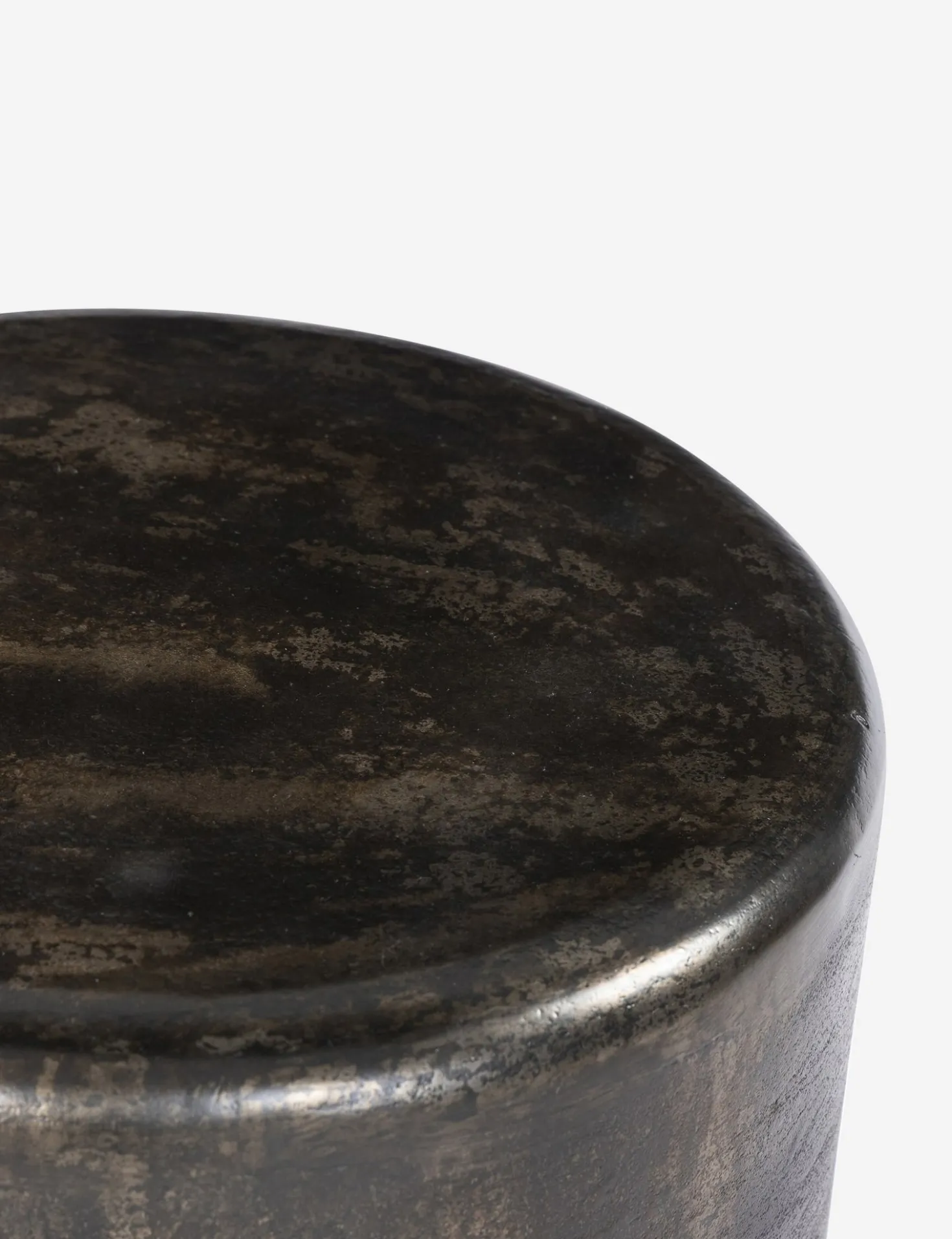 Venetia Indoor / Outdoor Round Side Table by Amber Lewis x Four Hands