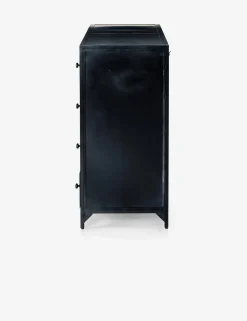 Verruca Dresser
