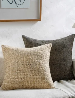 Vidal Pillow