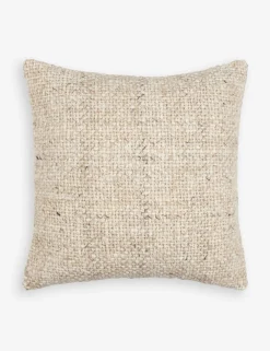 Vidal Pillow