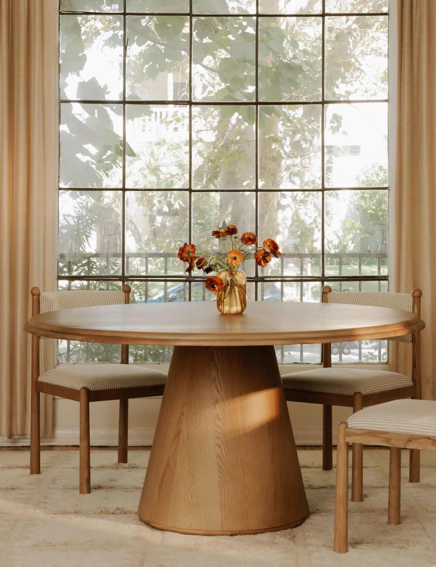 Villetta Dining Chair (Set of 2) by Gillian Segal for Moe's