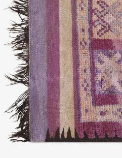 Vintage Moroccan Hand-Knotted Wool Rug No. 62, 5'4
