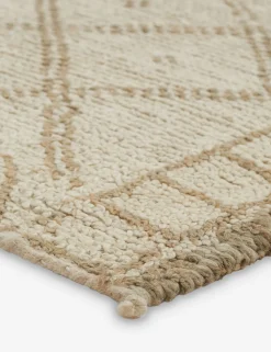 Vintage Moroccan Hand-Knotted Wool Rug No. 16, 5'5