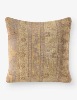 Vintage Pillow No. 139, 18" x 18"