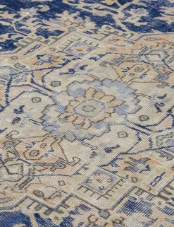 Vintage Turkish Hand-Knotted Wool Rug No. 538, 6'7