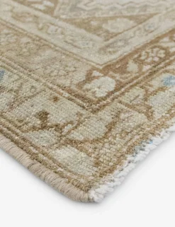 Vintage Turkish Hand-Knotted Wool Rug No. 533, 3'5