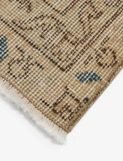 Vintage Turkish Hand-Knotted Wool Rug No. 277, 8'2
