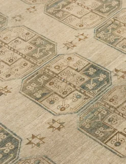 Vintage Turkish Hand-Knotted Wool Rug No. 388, 7'10