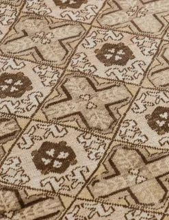 Vintage Turkish Hand-Knotted Wool Rug No. 547, 4'5
