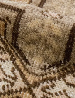 Vintage Turkish Hand-Knotted Wool Rug No. 547, 4'5