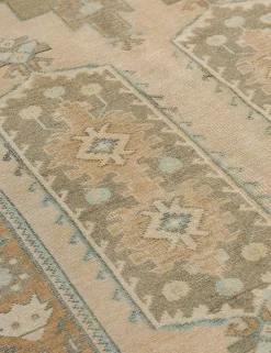 Vintage Turkish Hand-Knotted Wool Rug No. 550, 4'10
