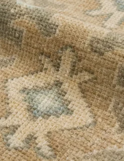 Vintage Turkish Hand-Knotted Wool Rug No. 550, 4'10