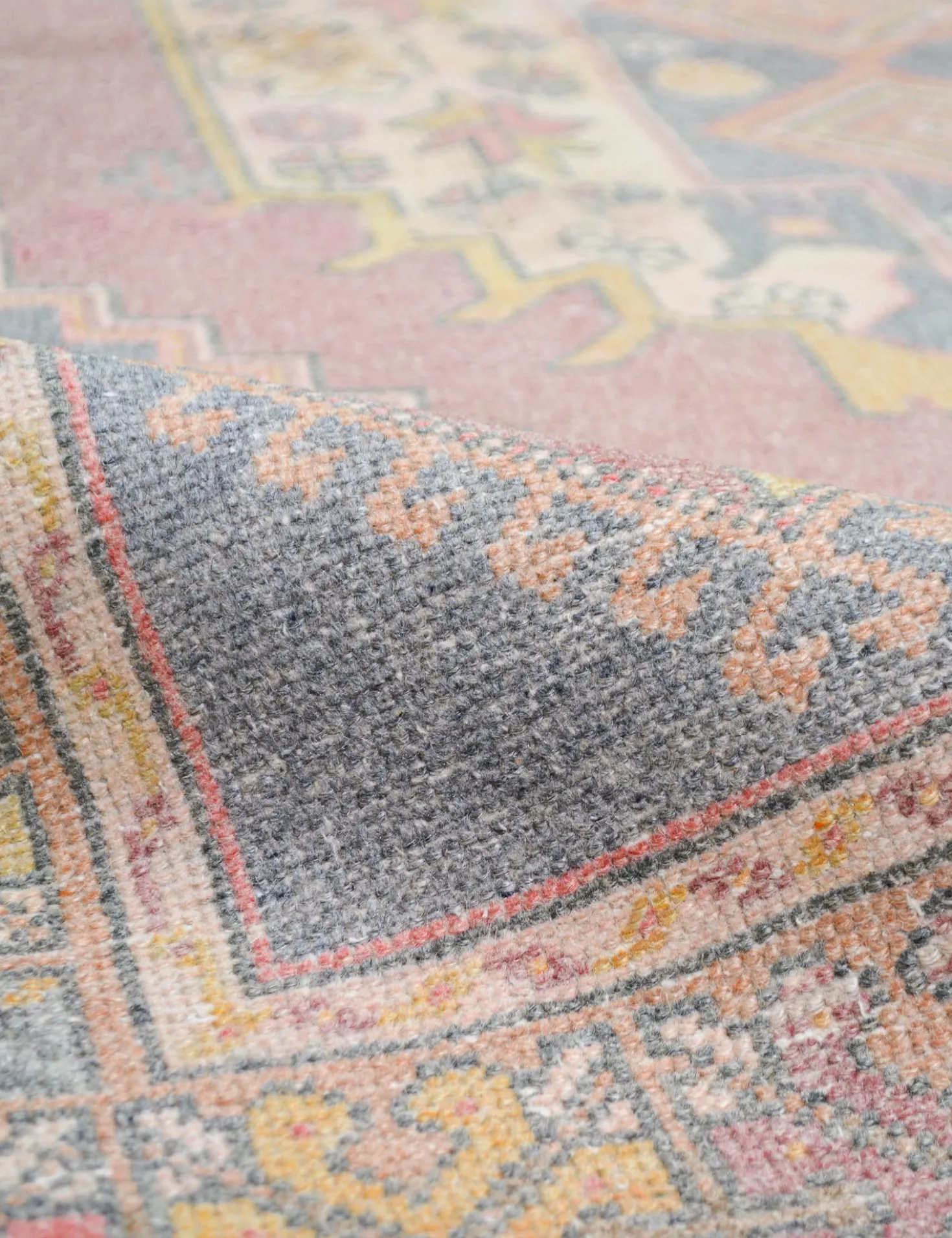 Vintage Turkish Hand-Knotted Wool Rug No. 500, 3' 11" x 6' 2"