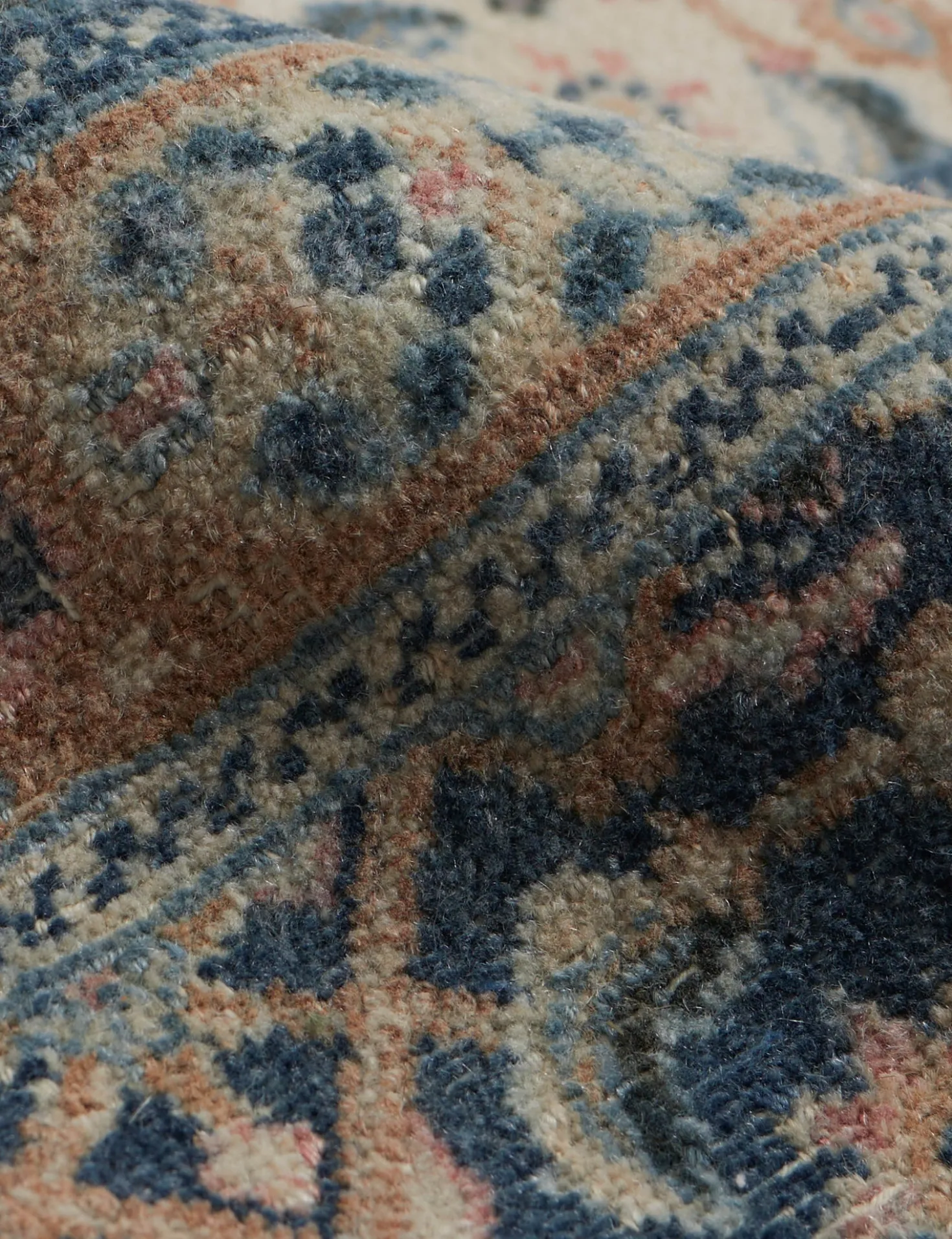 Vintage Turkish Rug No 95
