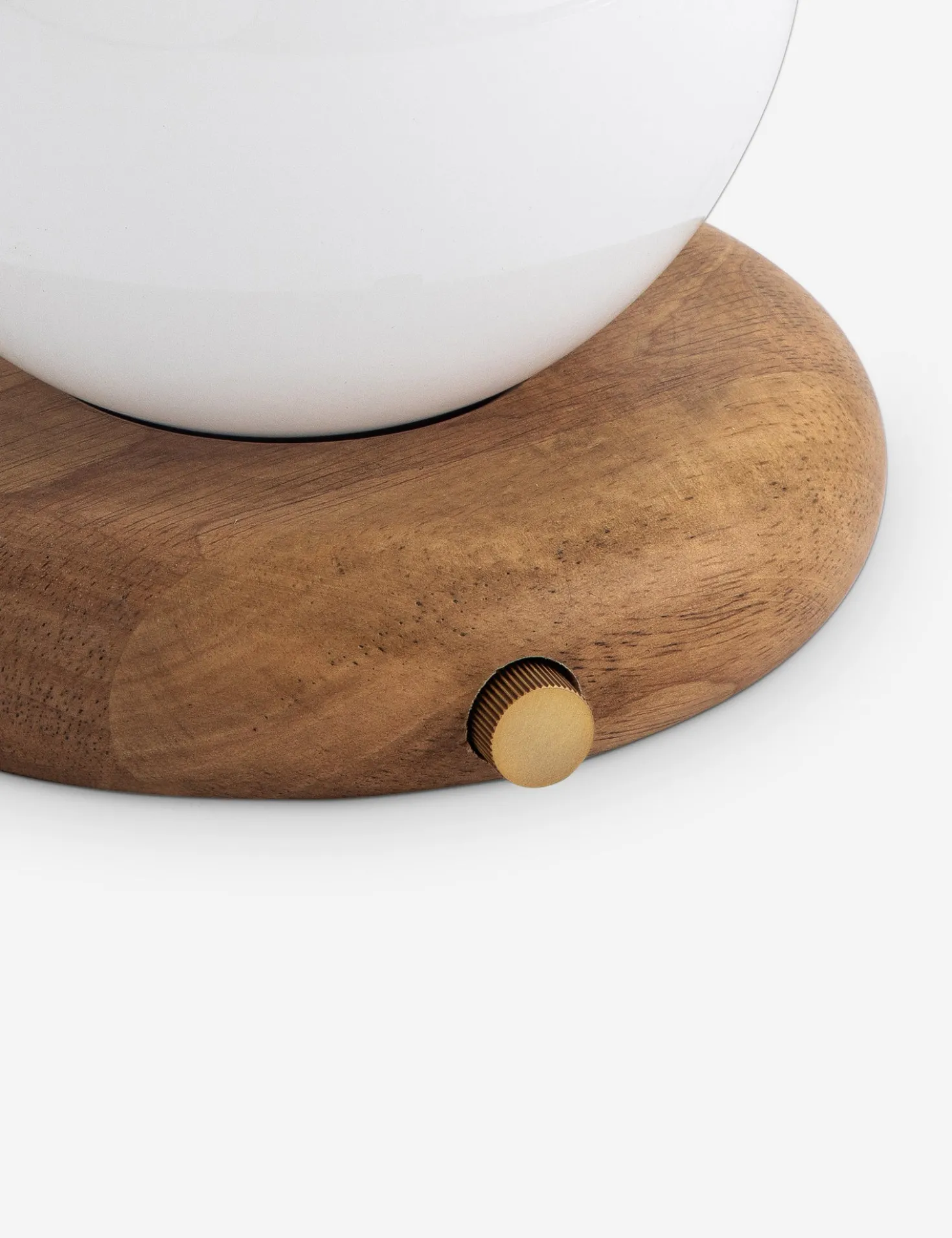 Washburn Cordless Table Lamp