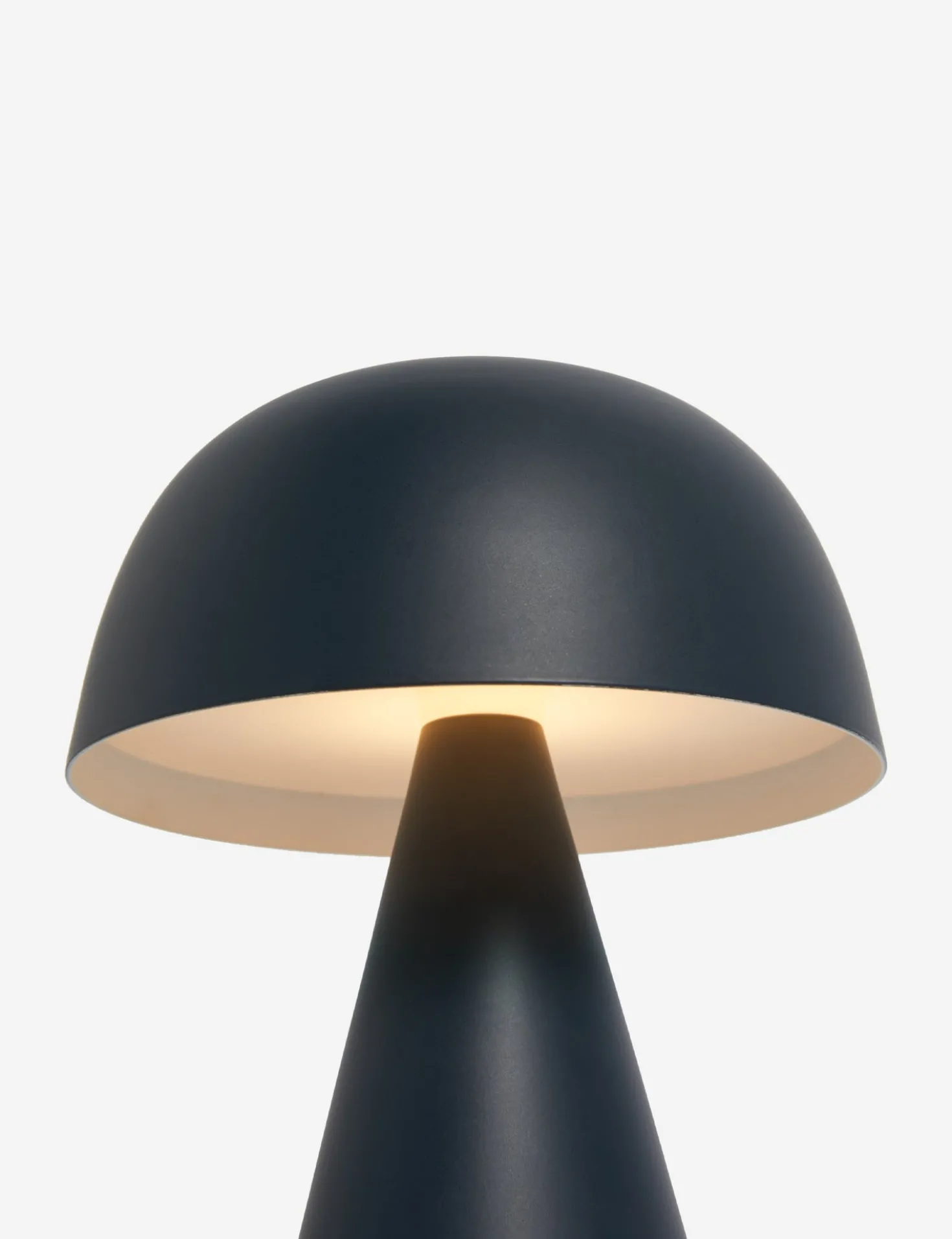 Wembley Cordless Table Lamp