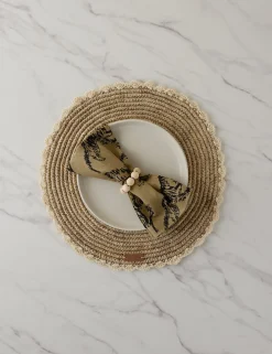 Wooden Napkin Rings (Set of 4) by Tallo de Olivo