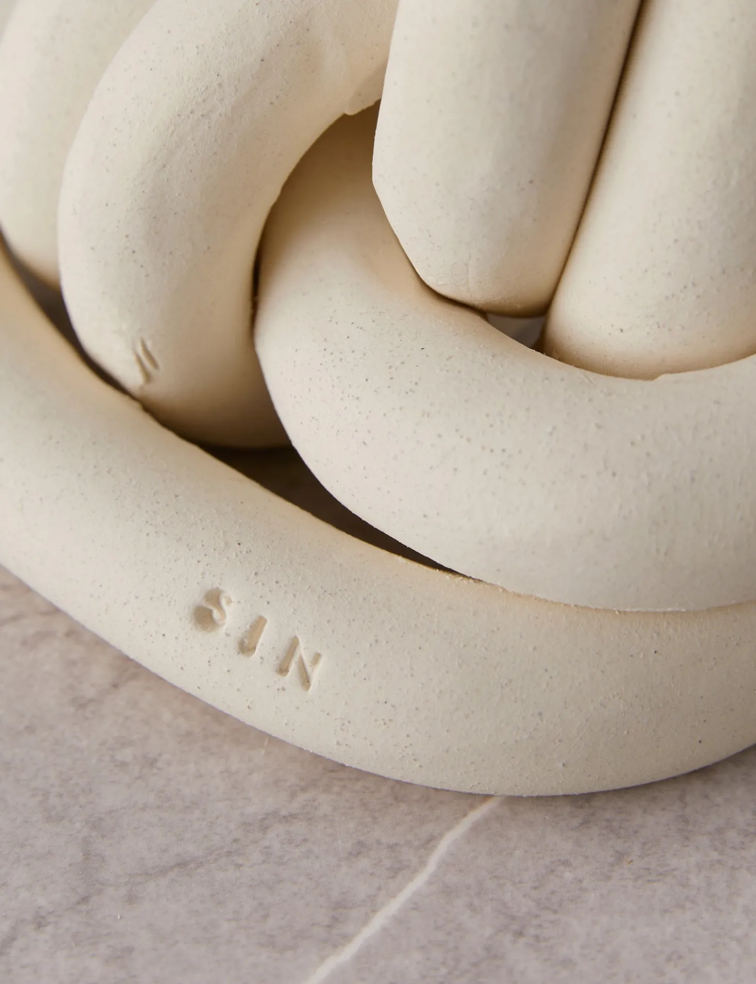 XL Fist Knot by SIN