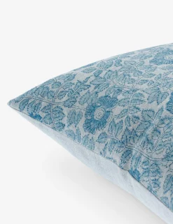 Yasemin Pillow