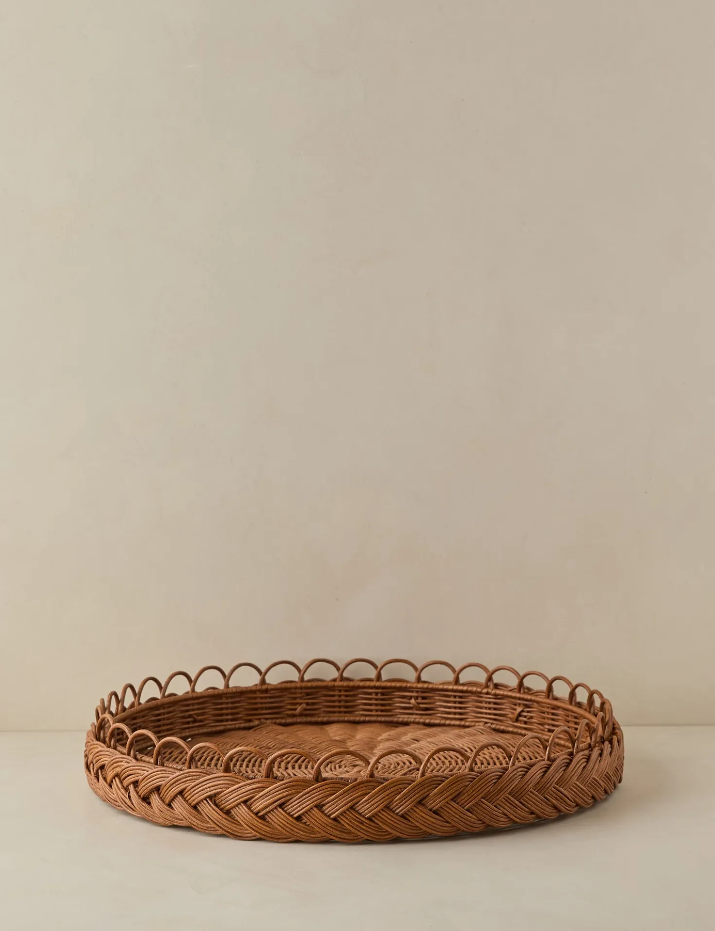 Zaniyah Tray