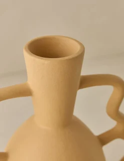 Zayden Vase